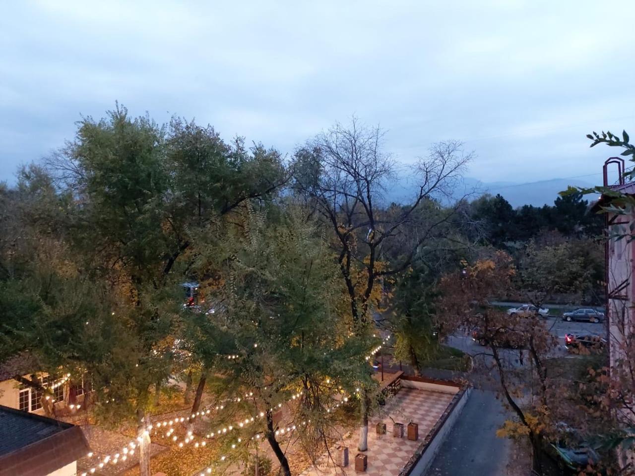 Атакент Almaty Exterior foto